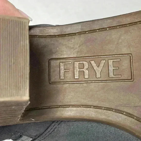 Frye Judith double zip leather booties 2 inch heel size 9 M gray 2 inch heel - Picture 7 of 8